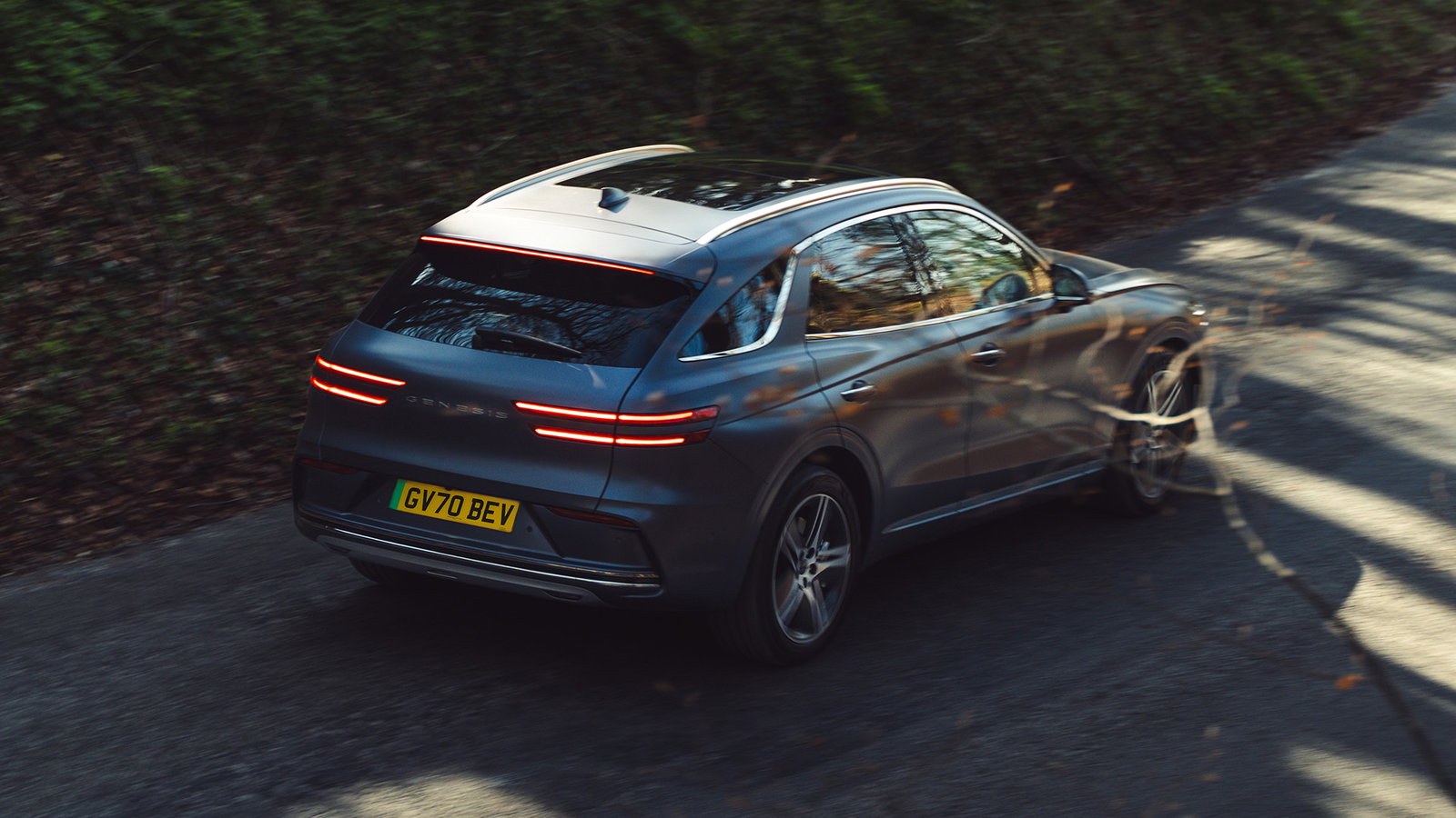 Genesis GV70 Electrified, rear